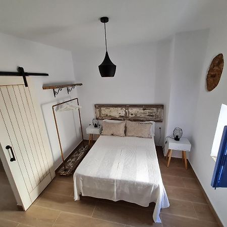 El Aljibe De Cobarrubias, Apartamento 3, Terraza Privada 베예데라프론테라 외부 사진