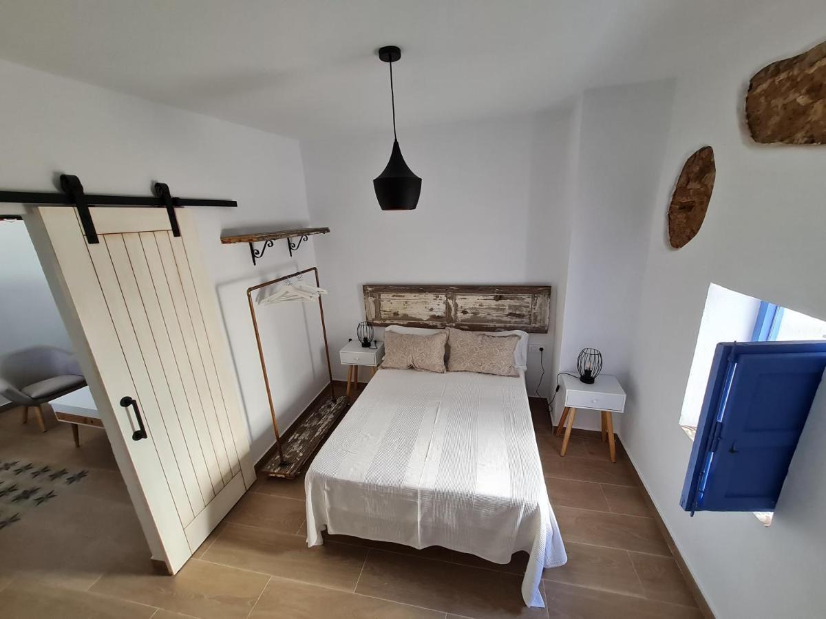 El Aljibe De Cobarrubias, Apartamento 3, Terraza Privada 베예데라프론테라 외부 사진